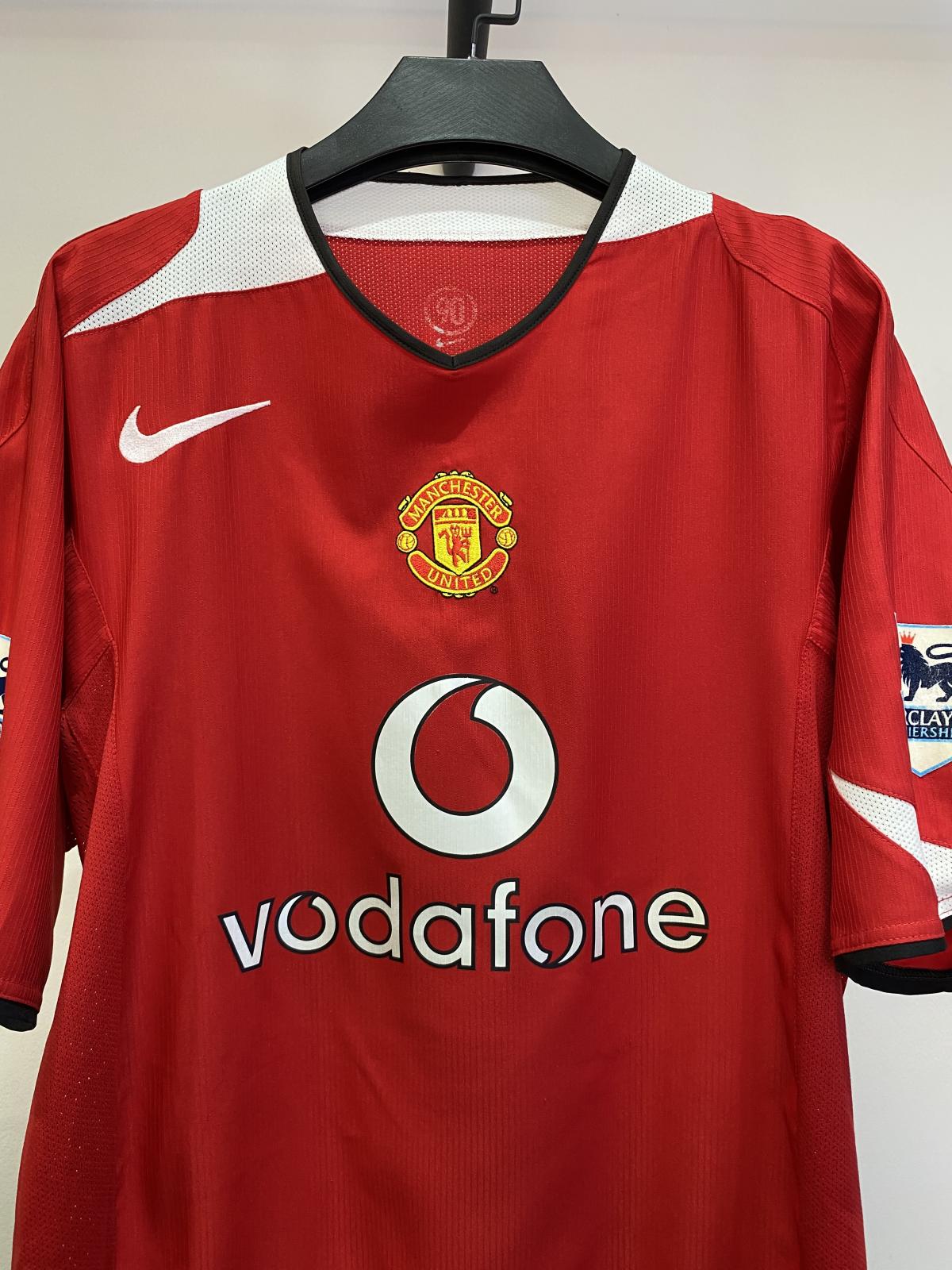 Manchester United 2004 Home Shirt