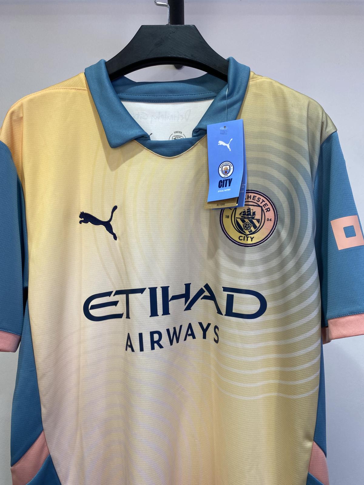 Manchester City 2024/25 Fourth Shirt
