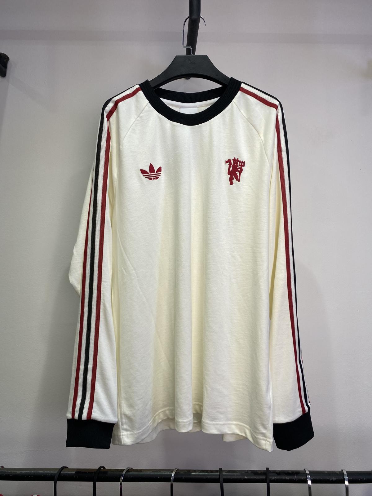 Manchester United Original Long Sleeve T-shirt